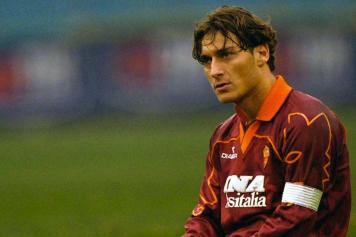 Force Rome! 7 things you didn't know about Francesco Totti's mythical t-shirt